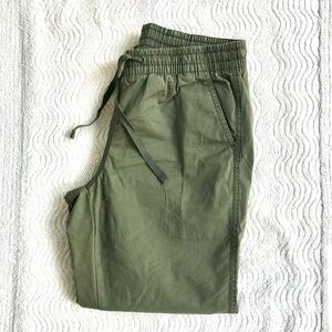 L.L.Bean Olive Green Chino Pant